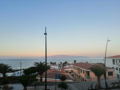 Apartamentos La Avenida Playa La Arena