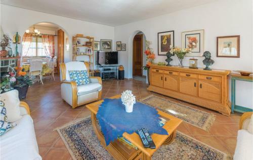 Holiday Home Carrer Fenoll