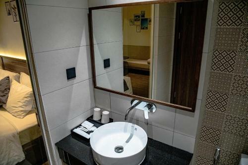 Apartamento Apec Hotel Bi?n Ph� Y�n