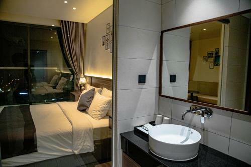 Apartamento Apec Hotel Bi?n Ph� Y�n