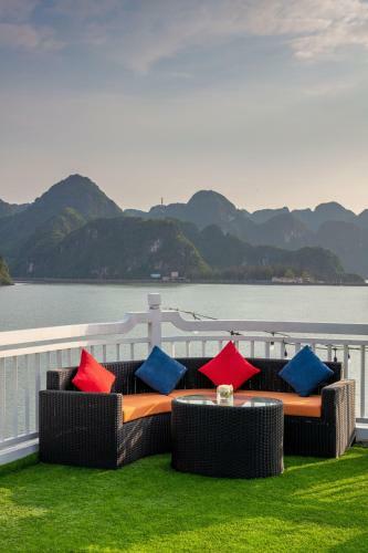 Le Journey Luxury Cruise