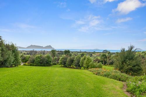 Sea View Cottage - Ruakaka Holiday Cottage