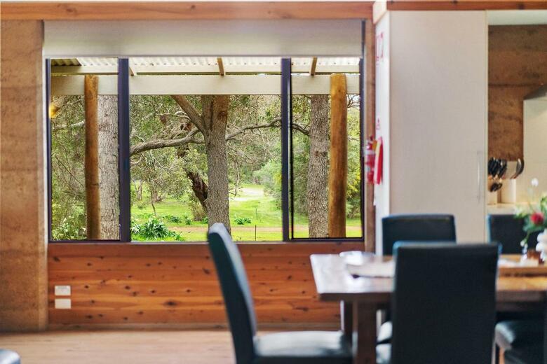 Possum Cottage - Woodstone Estate