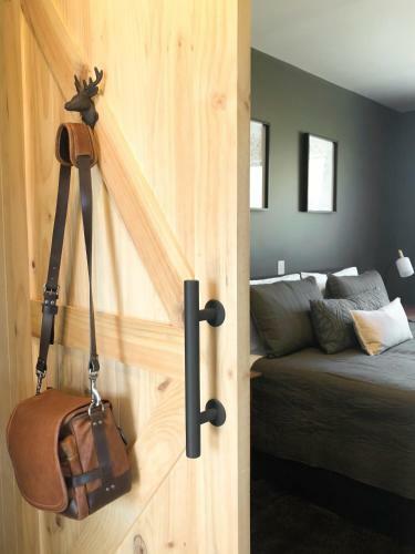 Peak View Cabin - Ben Ohau - Stylish Seclusion
