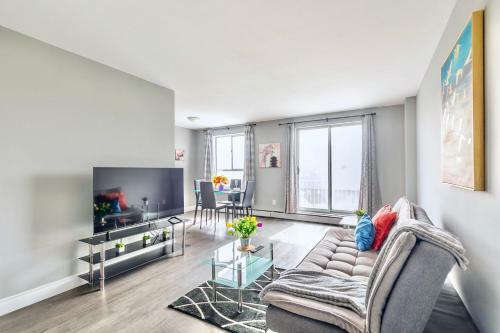 Apartamento Bright 1br Apt W King Bed -close To Dt Hamilton