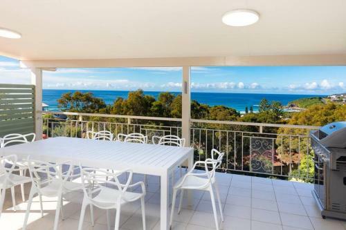 Blissful Retreat With Panoramic Views Of One Mile