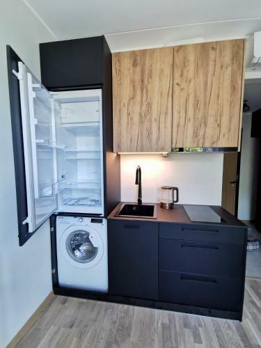 New Studio Apartment, City Centre, Parking