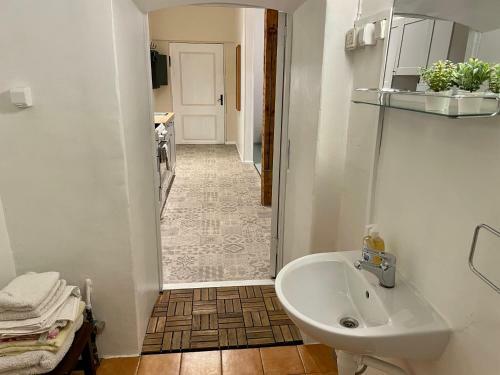 Apartamento Spacious Loft In Old Town