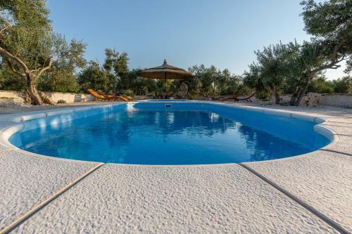 Villa Eco Stone House Santa Maria With Pool