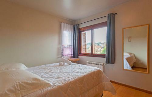 Apartamento Completo No Centro De Canela - Para 6 Pessoas
