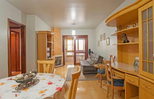 Apartamento Completo No Centro De Canela - Para 6 Pessoas