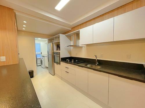 Bel�ssimo Apartamento A Poucos Passos Da Catedral!