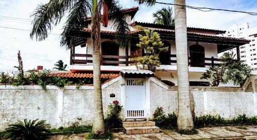 Casa A 150 M Da Praia Martins De S�