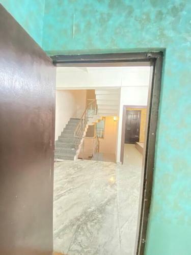 Entire Villa With Private Parking & Private Garden