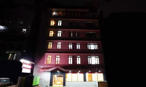 Hotel Treebo Trend Himalayan Residency Downtown