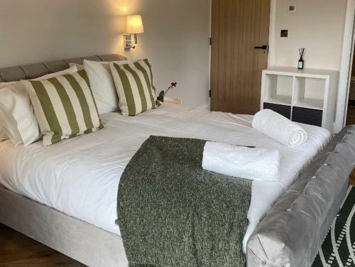 Hostal York Cottage House & Spa