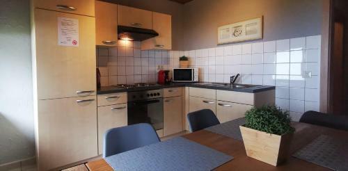 Hostal G�stehaus Behab�hl