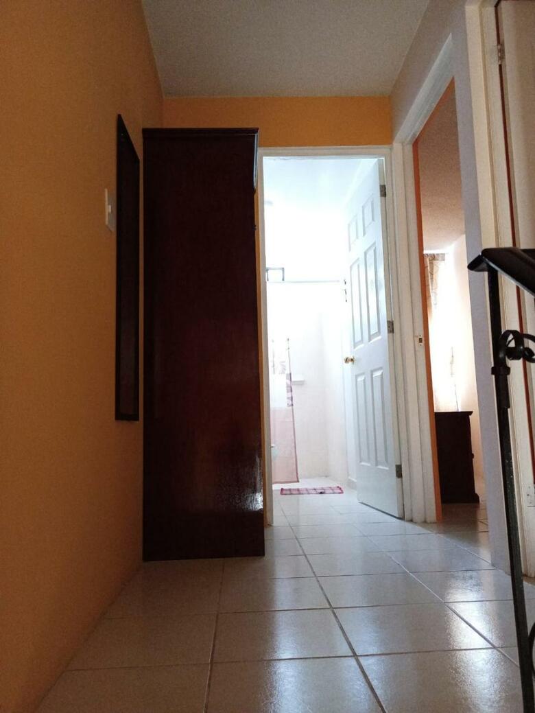 Casa Amplia A 5 Min Del Centro En Zona Cerrada
