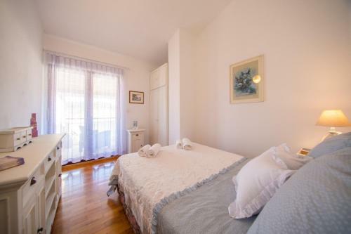 Luxury Apartment Pharos