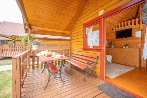 Hostal Domki Letniskowe Savana