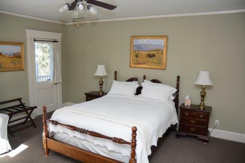 Bed & Breakfast Arroyo Vista Inn