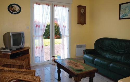 Holiday Home Terrasson M-694