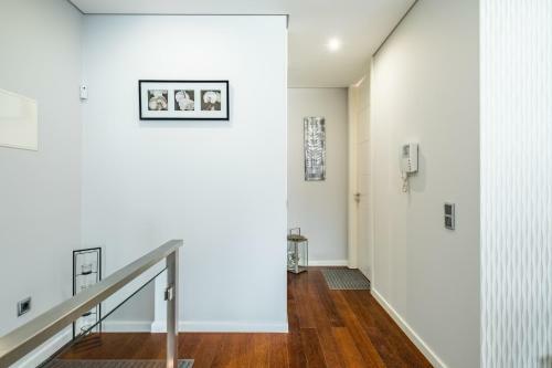 Moradia T3 Geminada Em Santo Ant�nio, Funchal