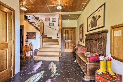 Grand Basalt Retreat With Stunning Mtn Views!
