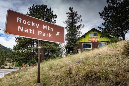 Estes Park Adventure Hostel