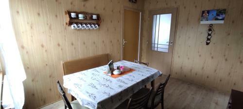 Ubytov�n� Ostrov U Macochy