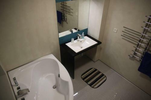 Spacious Luxury Apartment In The City Centre