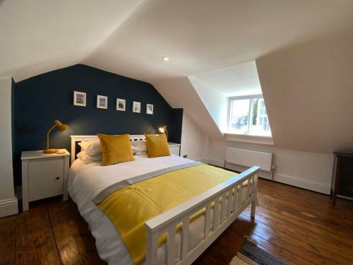 Charming Cottage Mins From Chichester City Centre