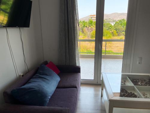 Wait 'n Sea (central Apartment In Porto Rafti)