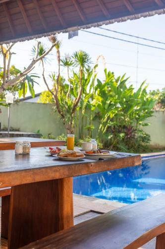 Hostal Cempaka Mas Guest House Canggu