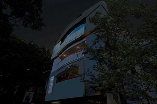 Hotel Townhouse 1090 G Silver Nungambakkam