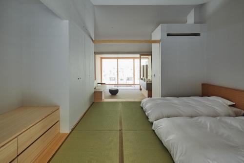 Hotel ???????
