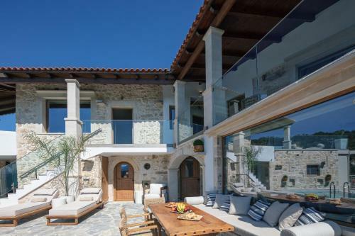 Moundros Villa