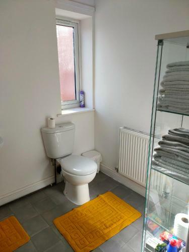 2 Bedroom Large And Luxurious Apartment