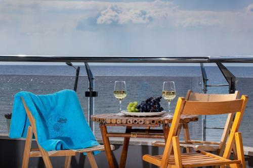 Beach Villa Amfitriti - Your Dream Summer House!