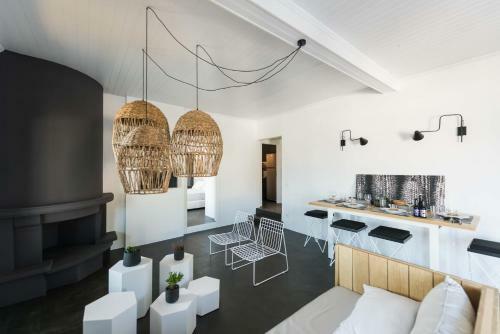 Delos View 3-bedroom Villa With Pool