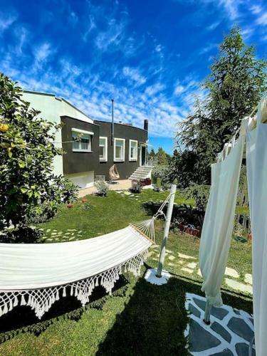 Eden Apartment Paliouri With Frontyard Private Garden