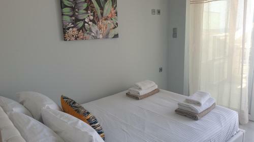 Zefyros Suite , Seafront Retreat !