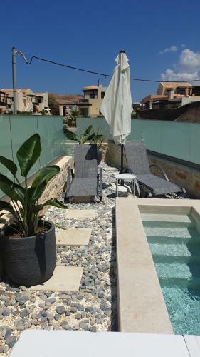 Zefyros Suite , Seafront Retreat !