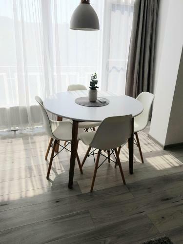 Alexa Apartament