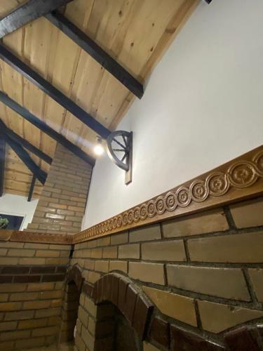Hostal La Izvoare Pensiune-p?str?v?rie
