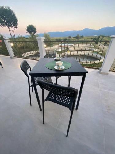Hostal La Izvoare Pensiune-p?str?v?rie