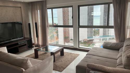 Apartamento Sofisticado, De Frente Para O Mar