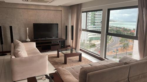 Apartamento Sofisticado, De Frente Para O Mar