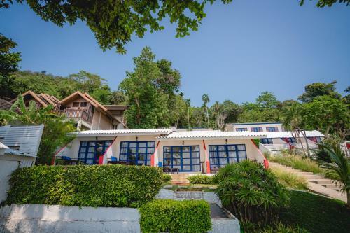 Hotel Kerala Coco Resort