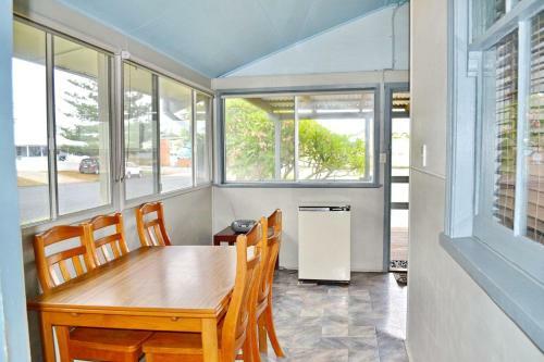 Sunshine Cottage